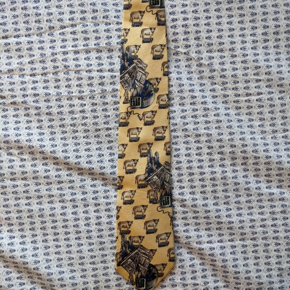 Bundle of 2 Sales Ties - Picture 2 of 5
